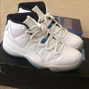 Jordan Retro 11 “Legend Blue”